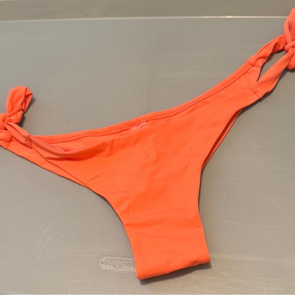 Bikini Bundle - Picture 8 of 13